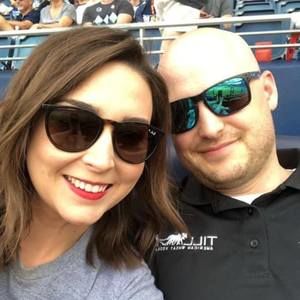 Meet your Posher, Danielle